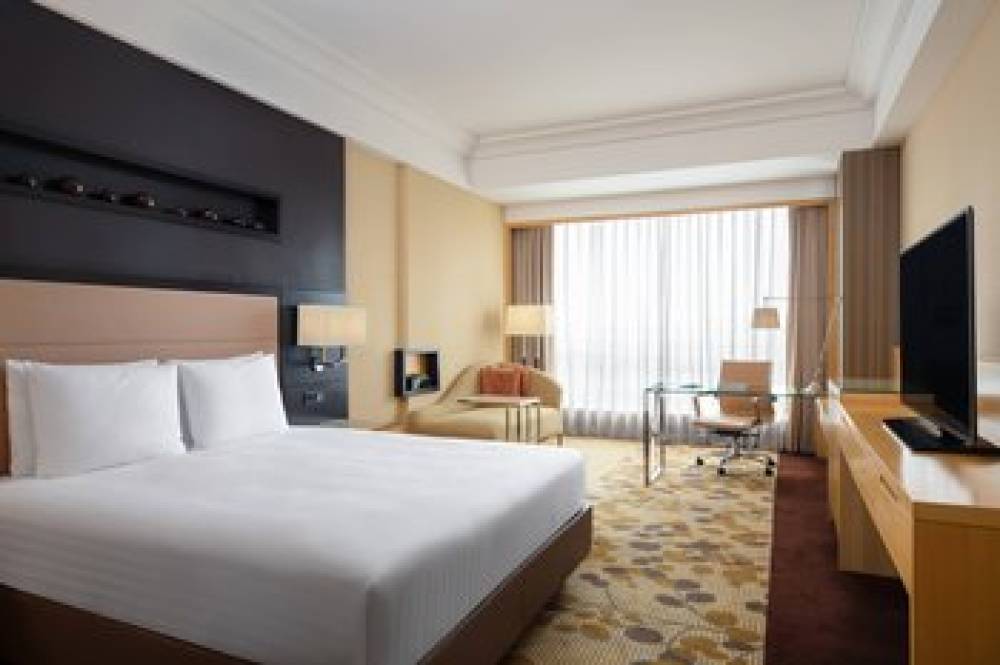 Courtyard By Marriott Shanghai Central 10