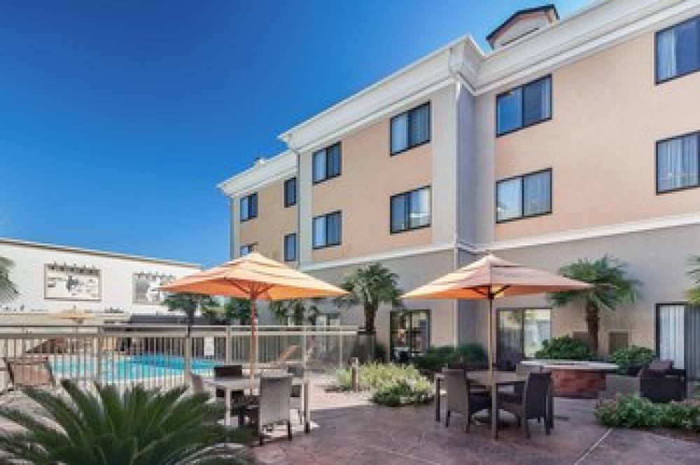 Courtyard By Marriott Shreveport-Bossier City Louisiana Boardwalk 6