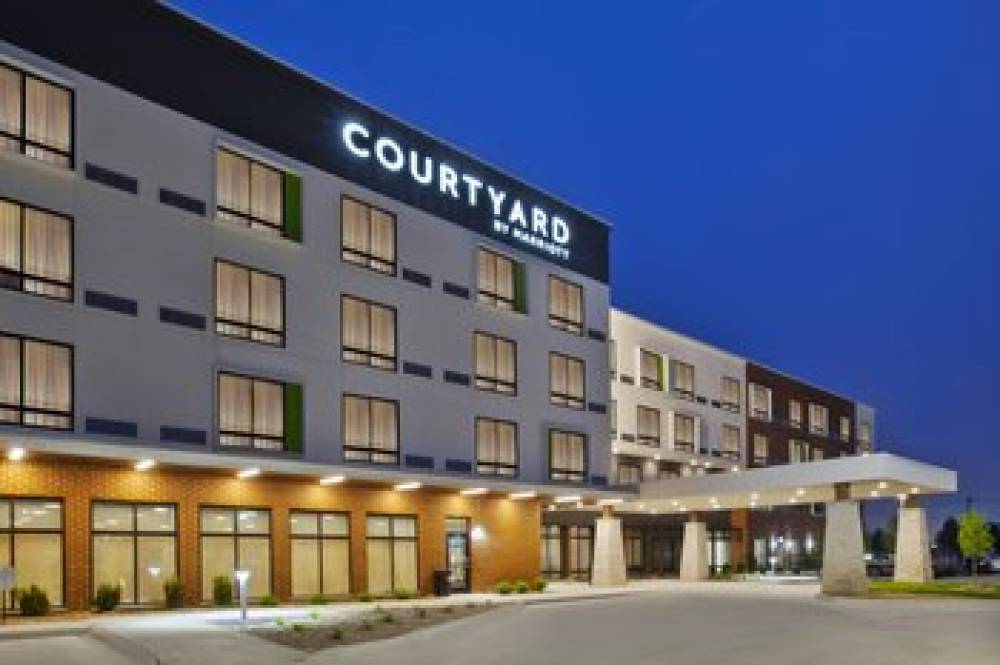 Courtyard By Marriott St Joseph Benton Harbor 1