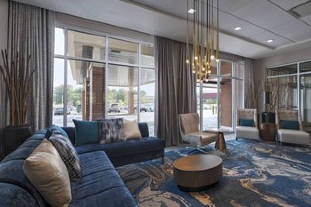 Courtyard By Marriott St Louis Brentwood 4