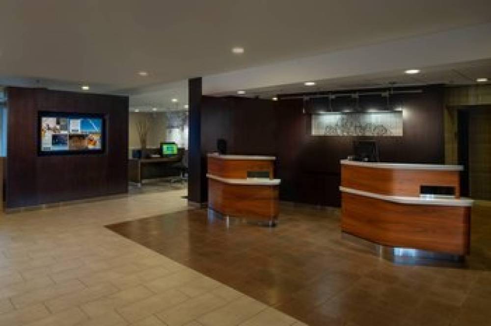 Courtyard By Marriott St Louis Creve Coeur 3