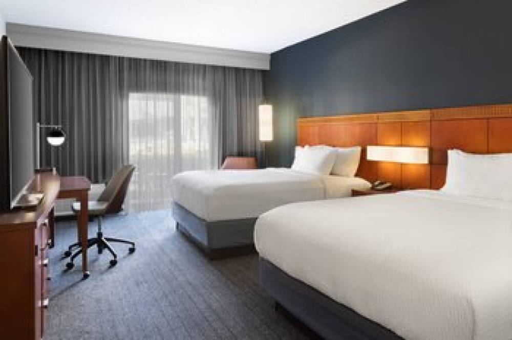 Courtyard By Marriott St Petersburg Clearwater 5