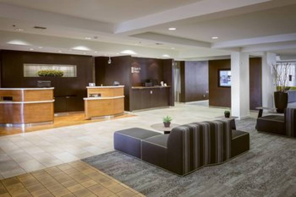 Courtyard By Marriott Stockton 4