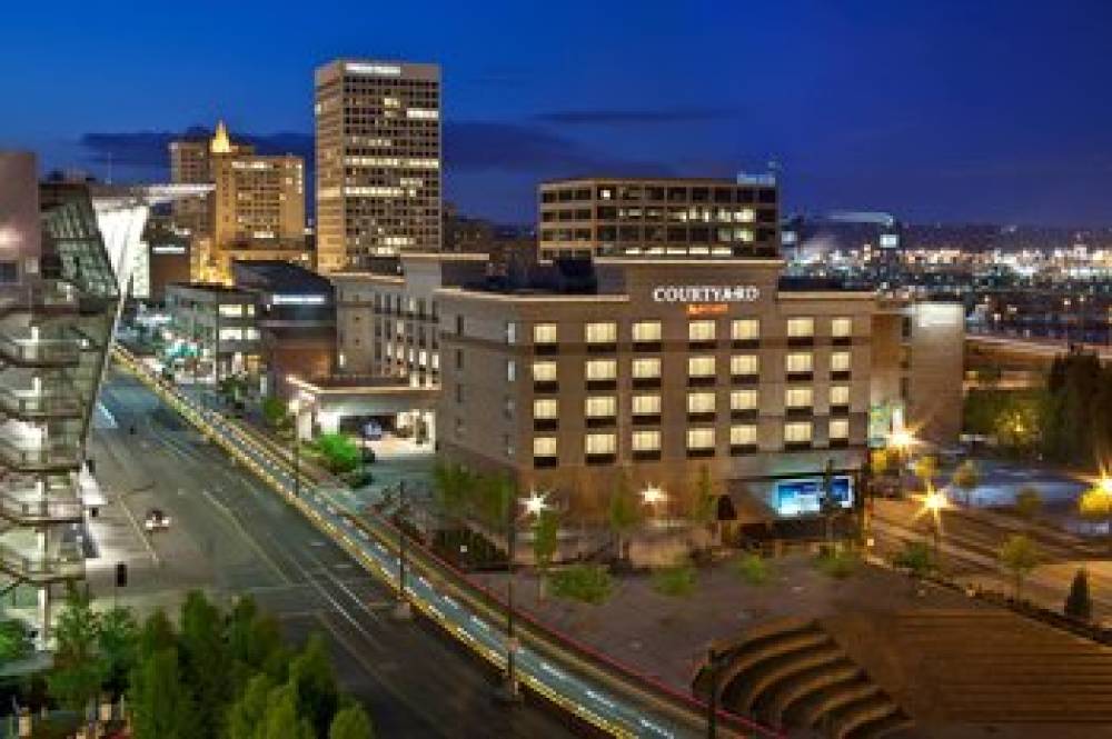 Courtyard By Marriott Tacoma Downtown 2