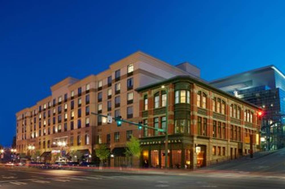 Courtyard By Marriott Tacoma Downtown