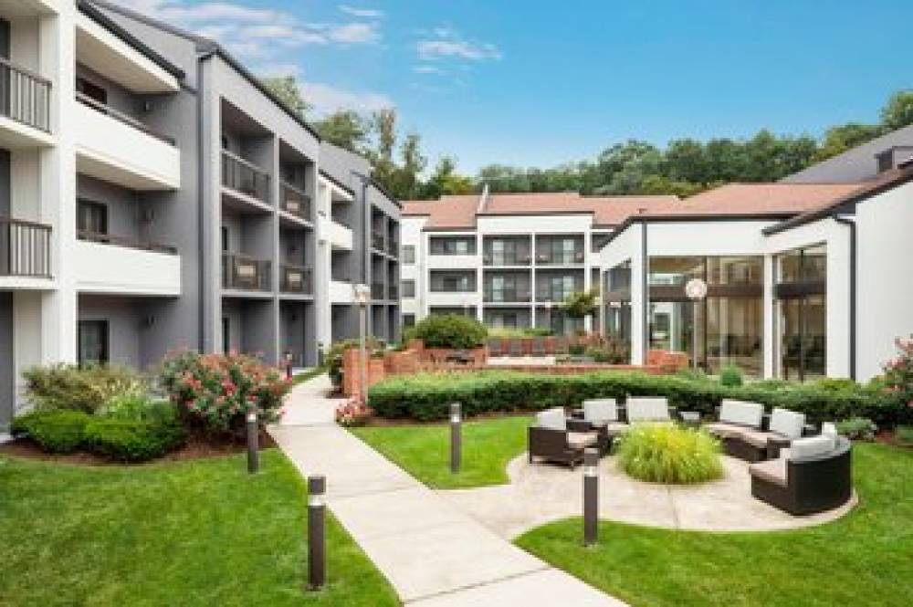 Courtyard By Marriott Tarrytown Westchester County 1