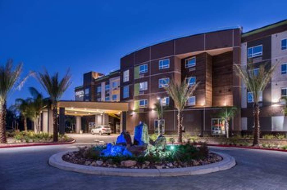 Courtyard By Marriott Temecula Murrieta 2