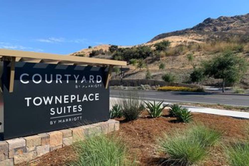 Courtyard By Marriott Thousand Oaks Agoura Hills 2