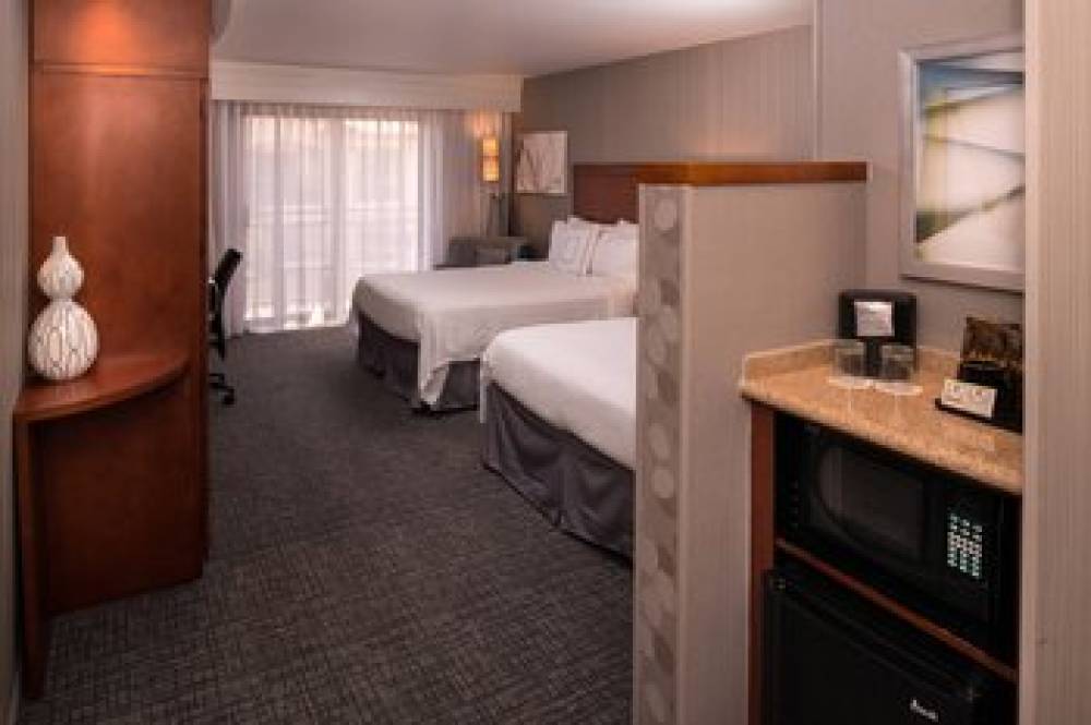 Courtyard By Marriott Thousand Oaks Ventura County 7