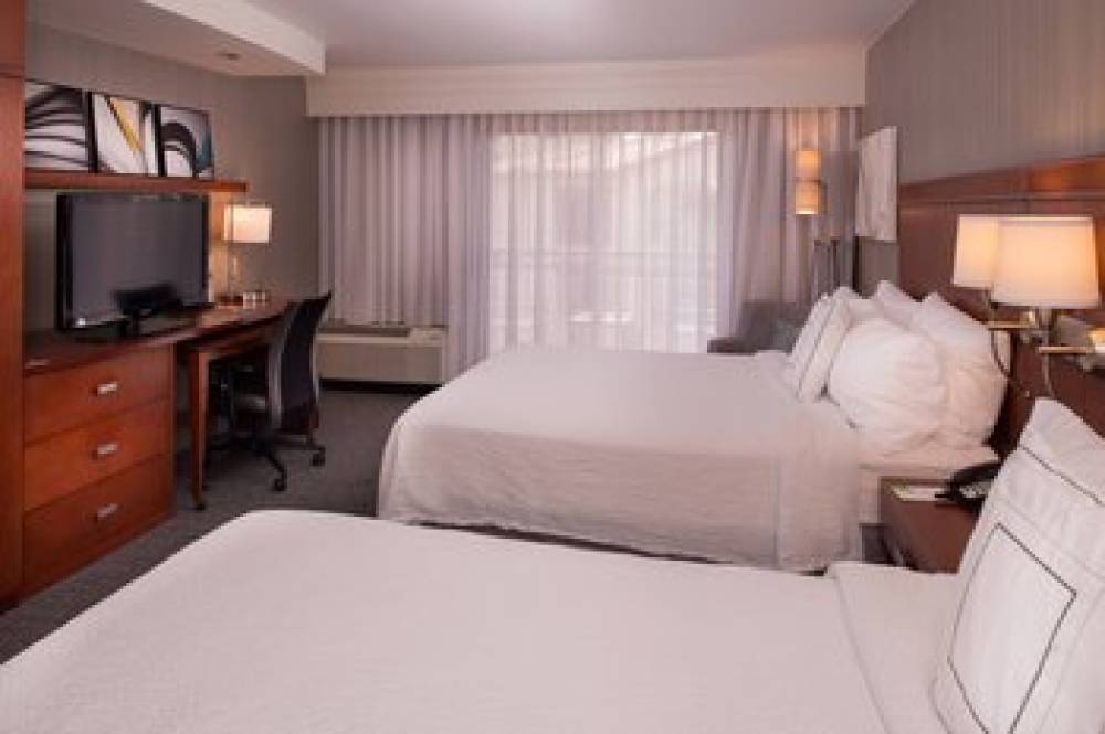 Courtyard By Marriott Thousand Oaks Ventura County 8