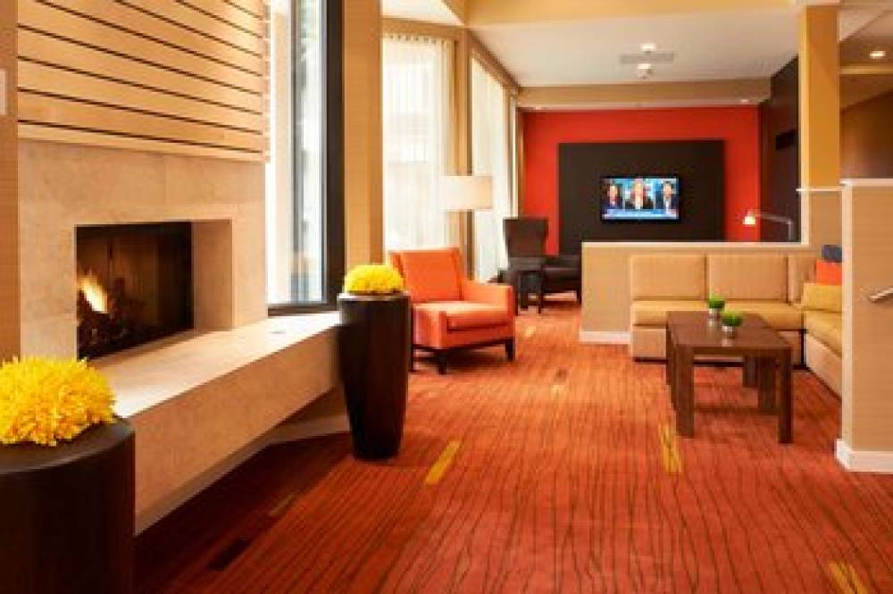 Courtyard By Marriott Toledo Airport Holland 3