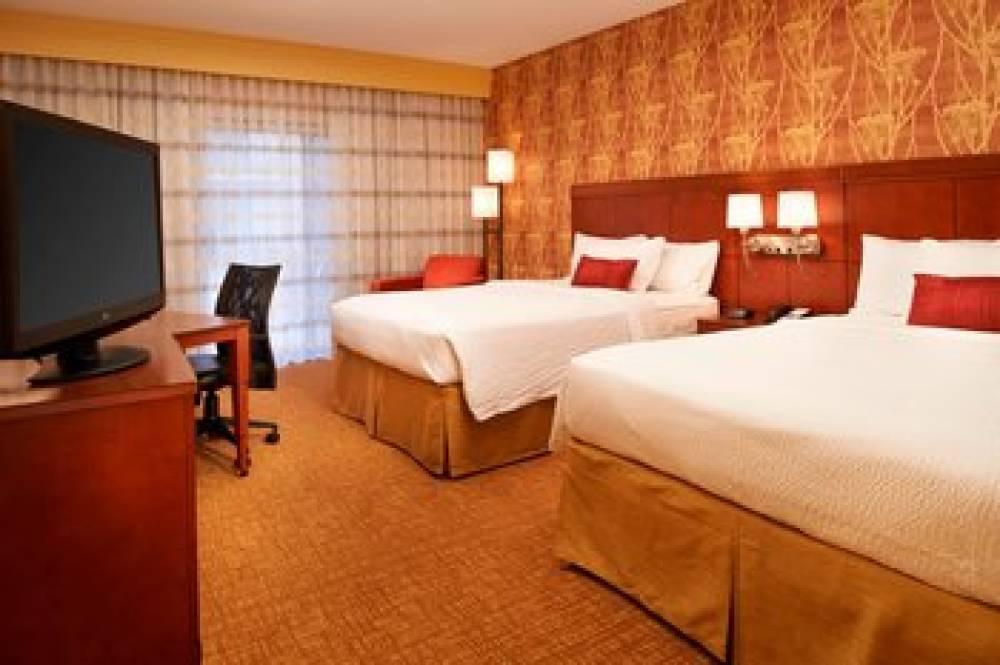 Courtyard By Marriott Toledo Airport Holland 4