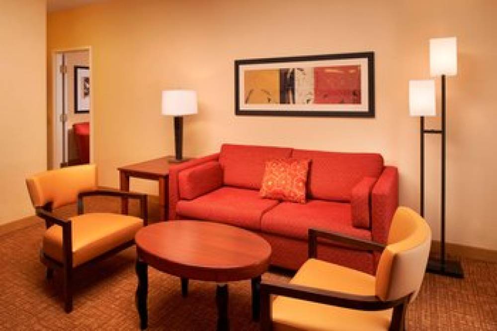 Courtyard By Marriott Toledo Airport Holland 9