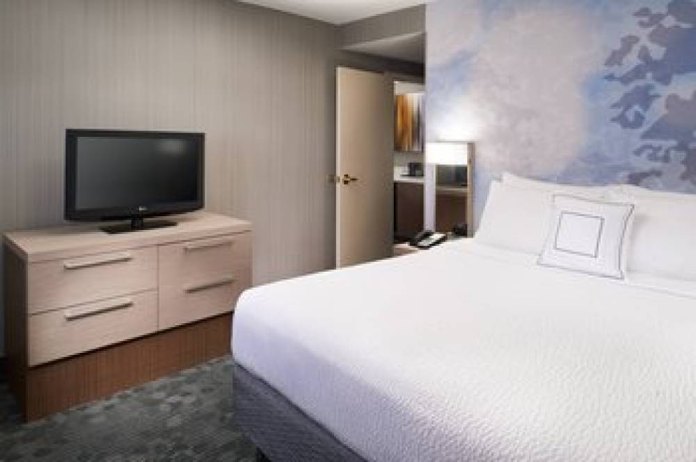 Courtyard By Marriott Toledo Maumee Arrowhead 9