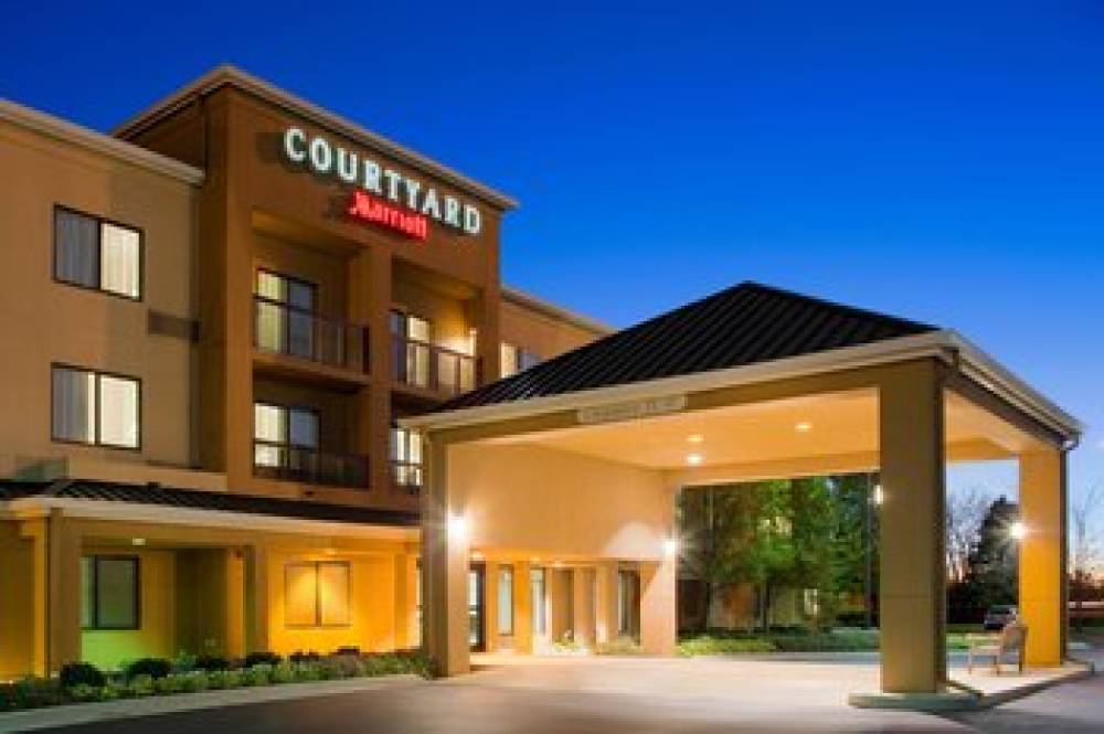 Courtyard By Marriott Toledo Rossford Perrysburg 2