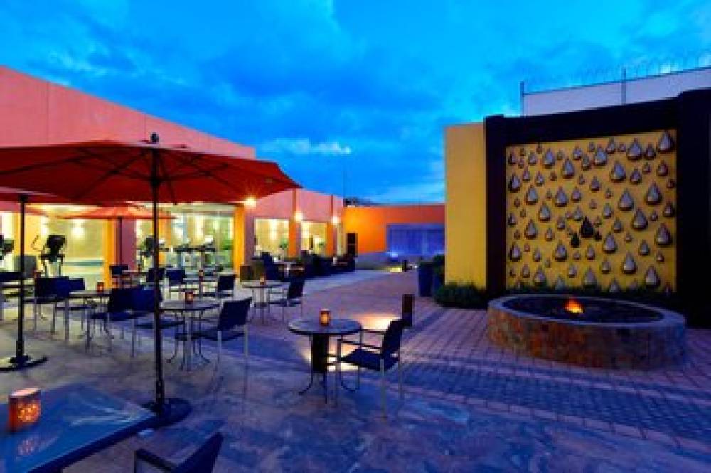 Courtyard By Marriott Toluca Tollocan 1