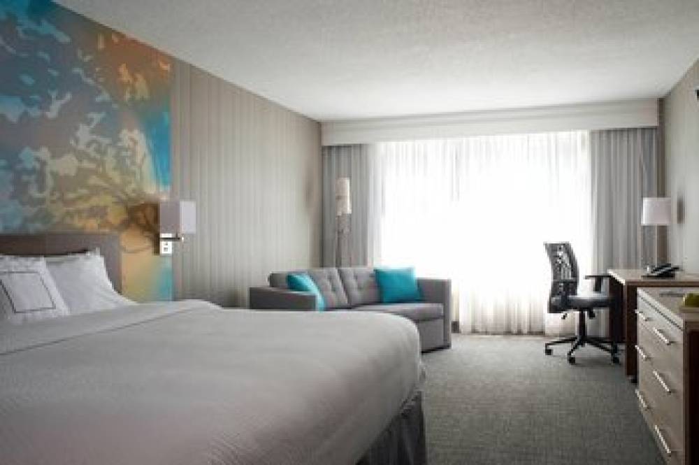 Courtyard By Marriott Toronto Downtown 5