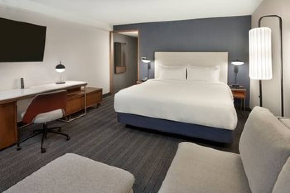 Courtyard By Marriott Toronto Markham 8