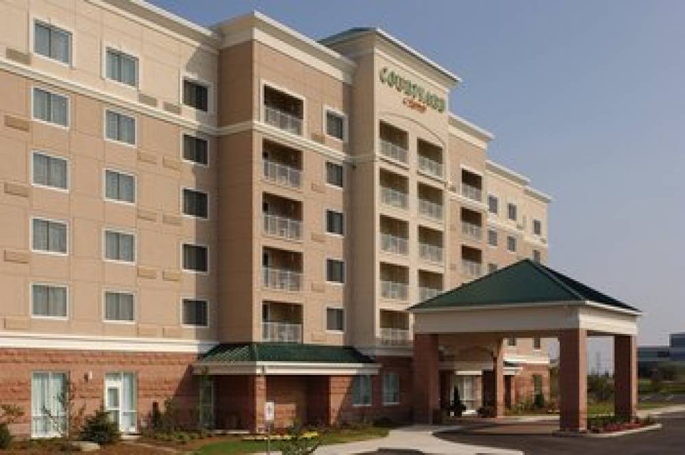 Courtyard By Marriott Toronto Markham 2