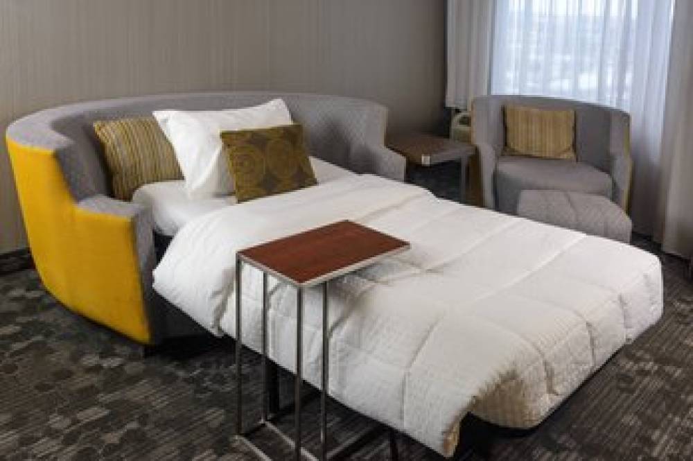 Courtyard By Marriott Toronto Northeast-Markham 8