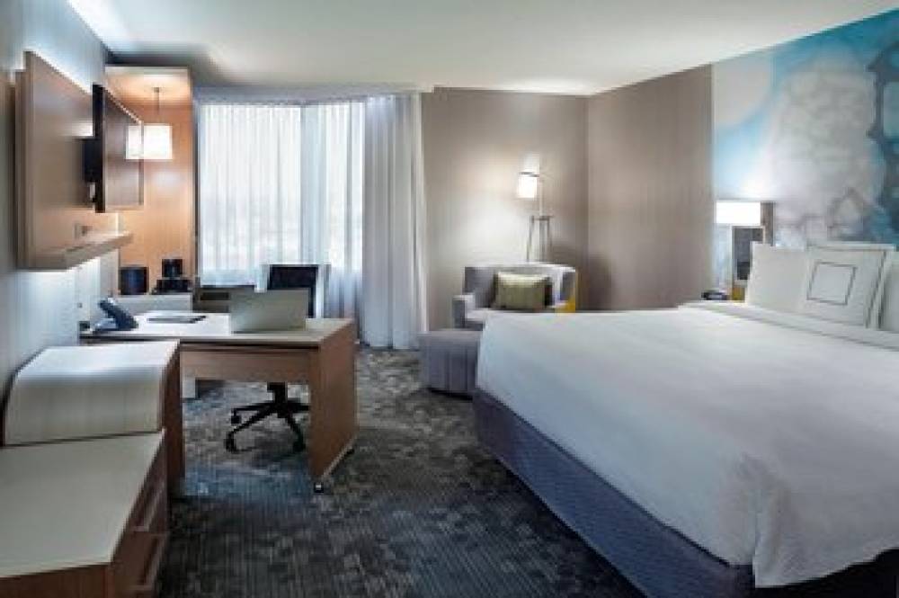 Courtyard By Marriott Toronto Northeast-Markham 7