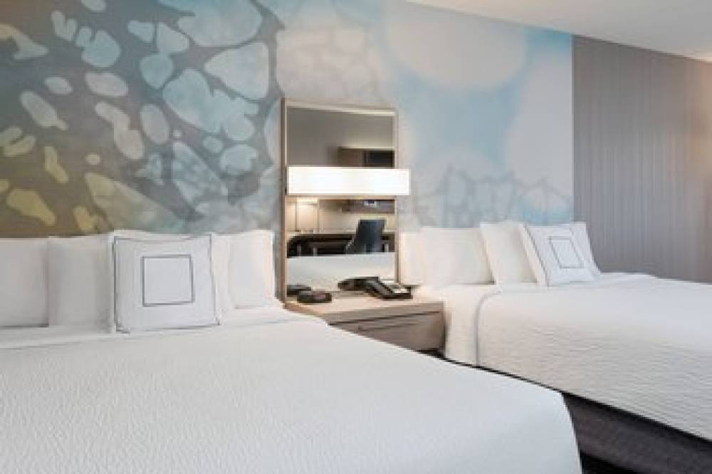 Courtyard By Marriott Toronto Vaughan 8