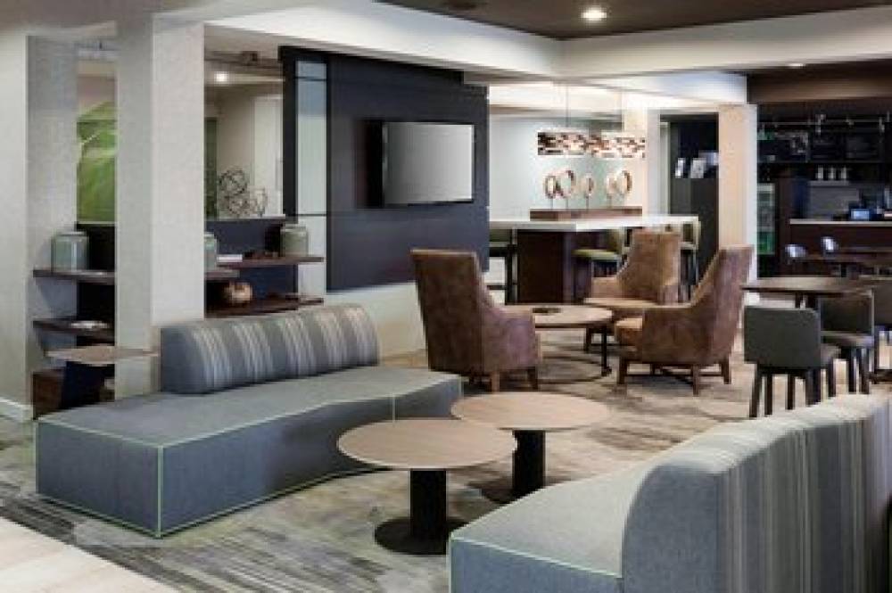 Courtyard By Marriott Tuscaloosa 1