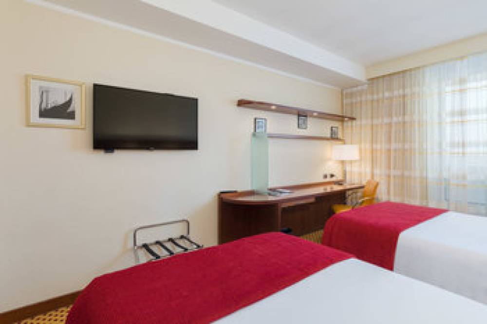 Courtyard By Marriott Venice Airport 7