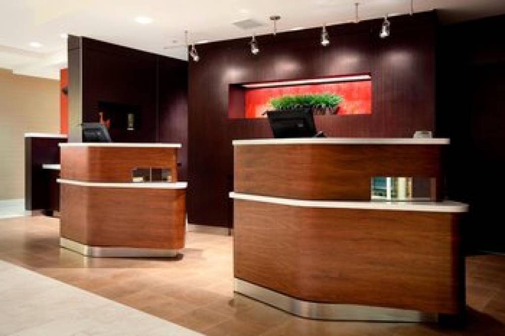 Courtyard By Marriott Ventura Simi Valley 4