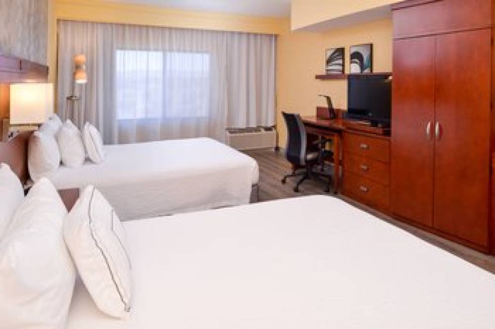 Courtyard By Marriott Victorville Hesperia 9