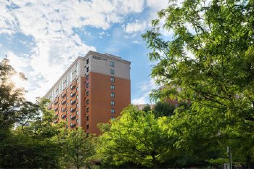 Courtyard By Marriott Washington Capitol Hill Navy Yard 3