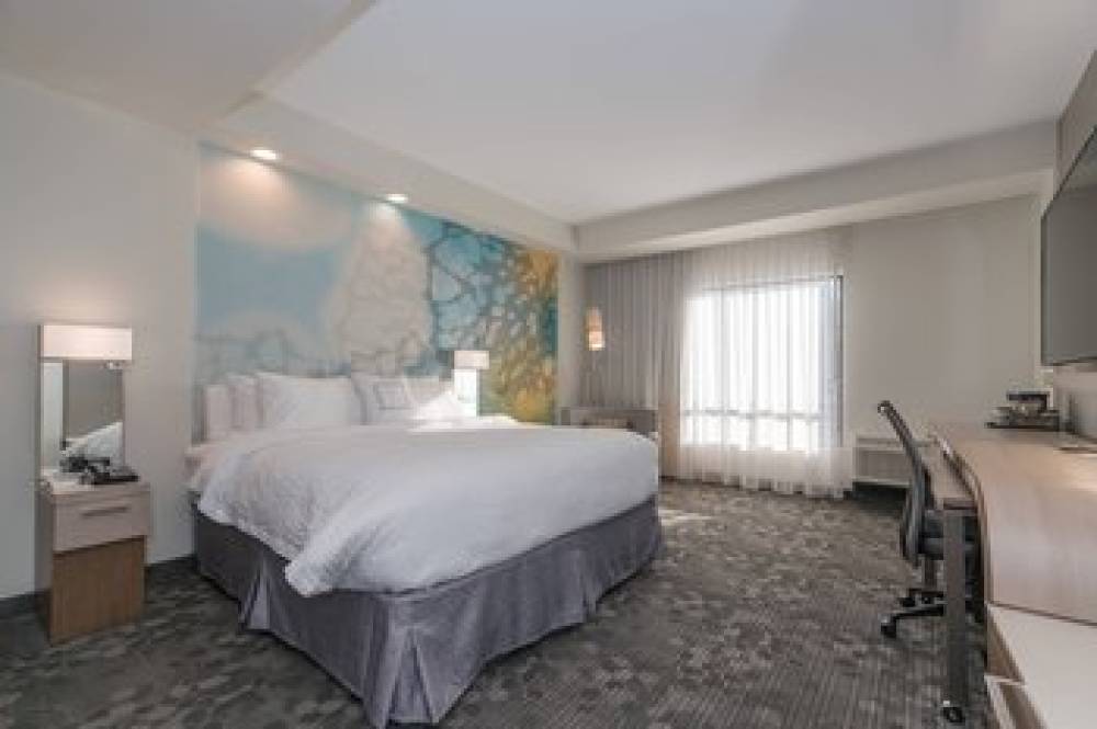 Courtyard By Marriott West Springfield 10