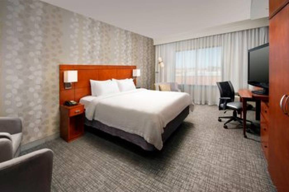 Courtyard By Marriott Wichita Falls 6