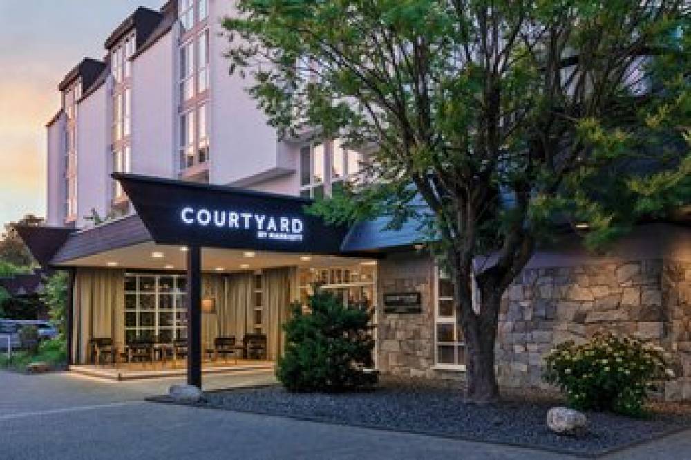 Courtyard By Marriott Wiesbadendcfra-Nordenstadt 1