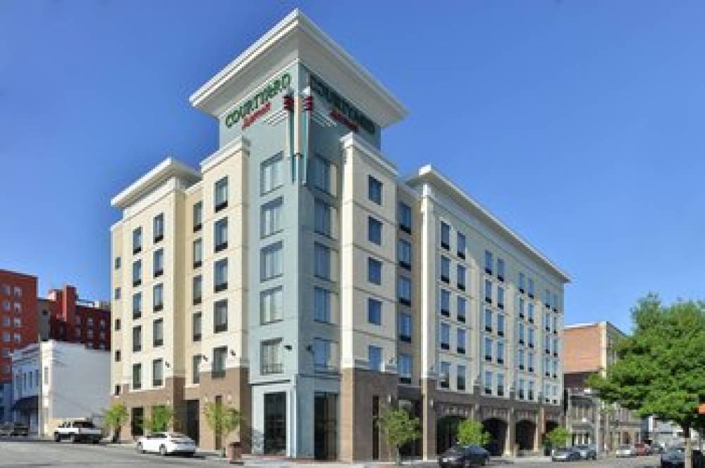 Courtyard By Marriott Wilmington Downtown Historic District 1