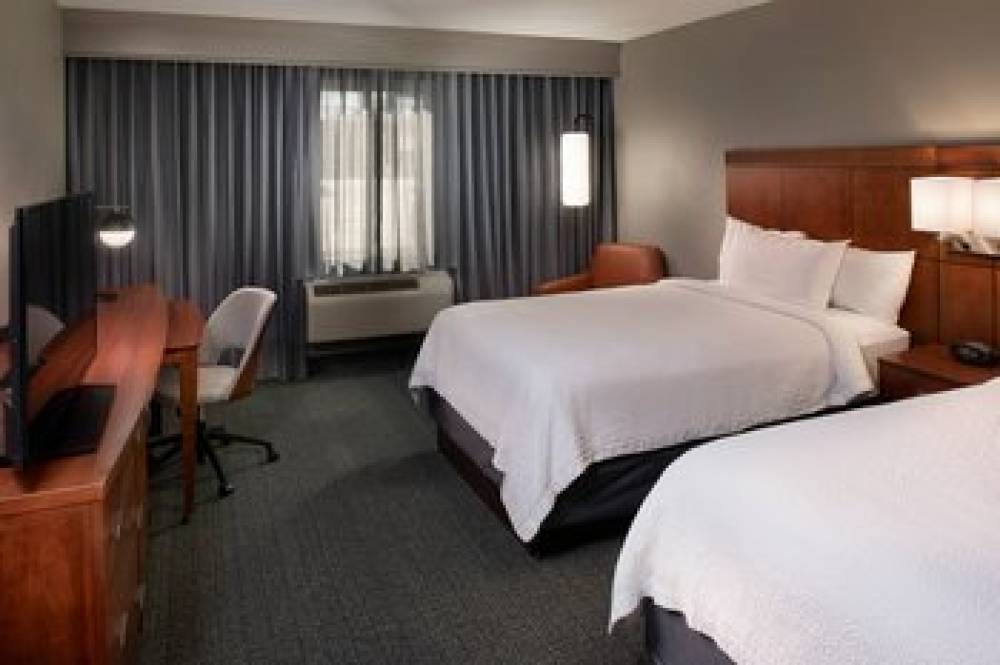 Courtyard By Marriott Winston-Salem University 7