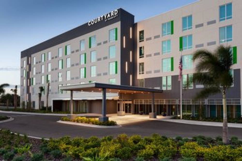 Courtyard By Marriott Winter Haven 1