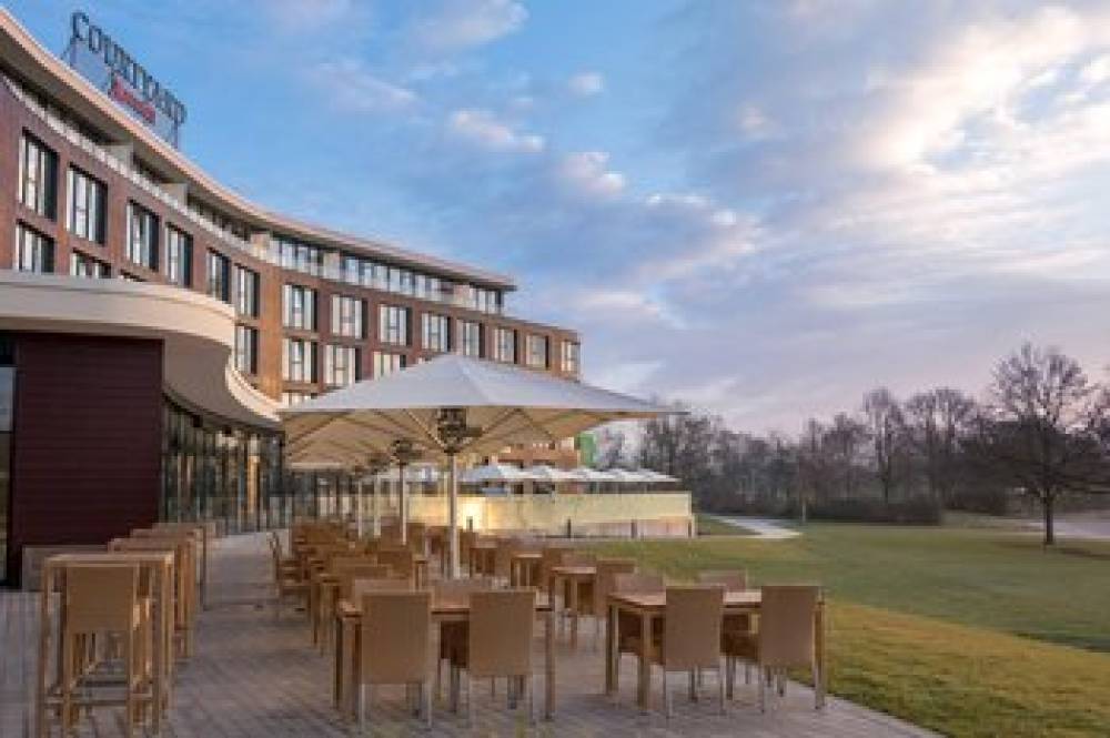 Courtyard By Marriott Wolfsburg