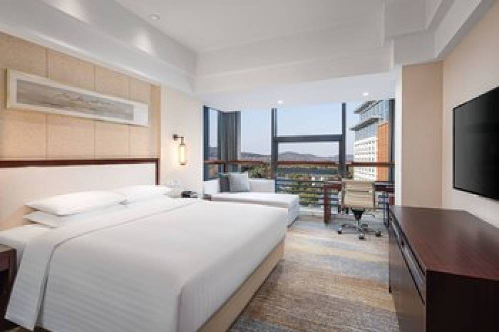 Courtyard By Marriott Wuxi Lihu Lake 10