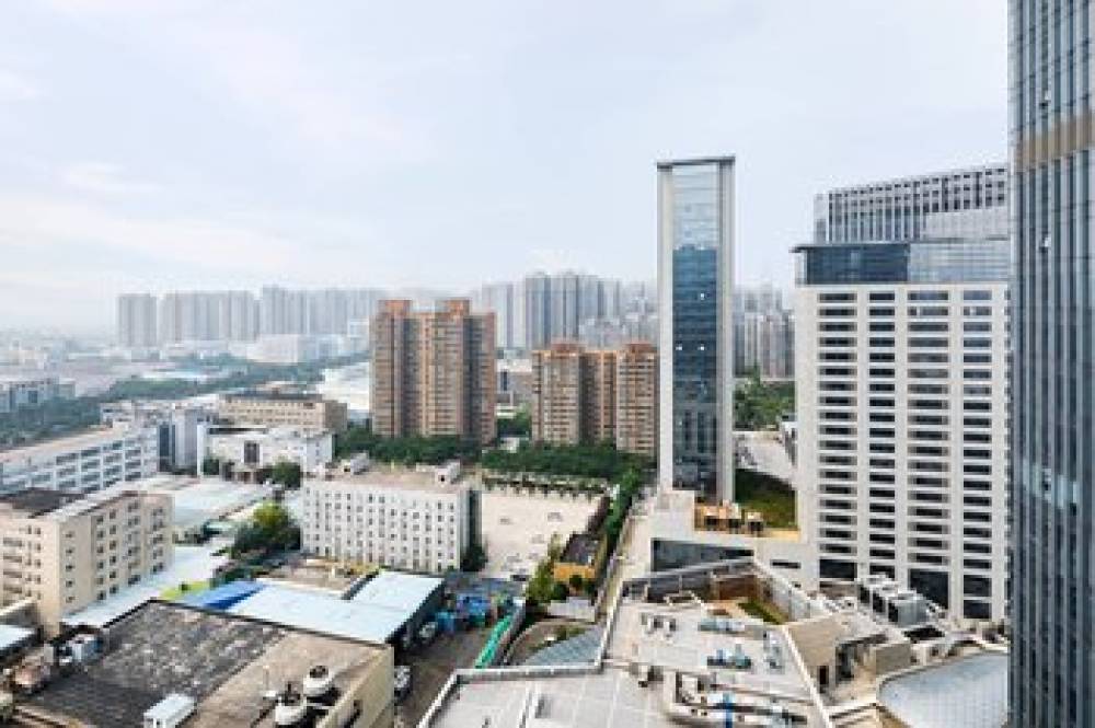 Courtyard By Marriott Xian North 9