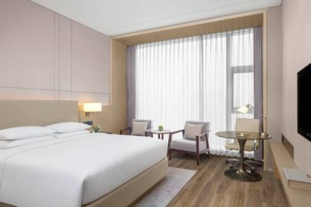 Courtyard By Marriott Xian North 6