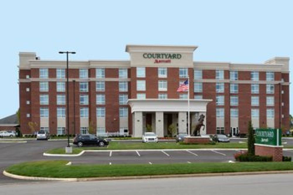 Courtyard By Marriott Youngstown Canfield 2