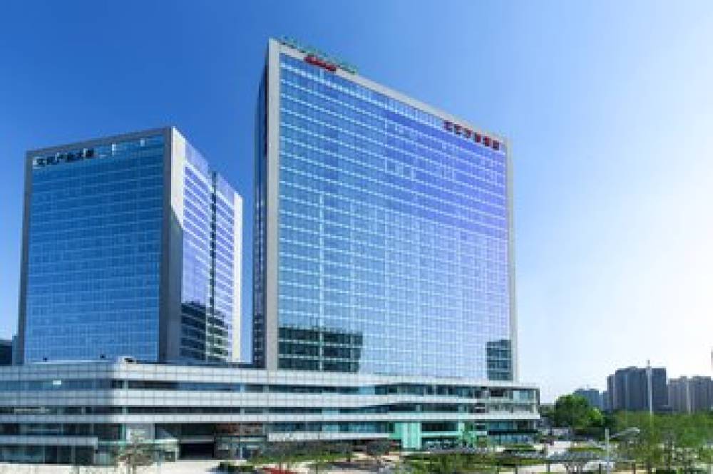 Courtyard By Marriott Zhengzhou East 3