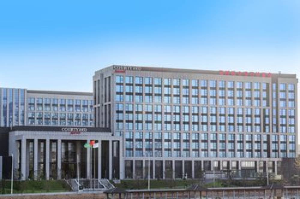 Courtyard Zhengzhou Airport 1