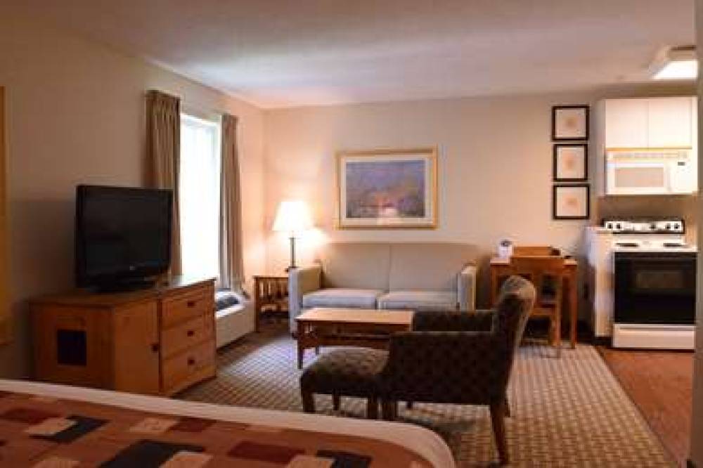 Cresthill Suites Syracuse 10