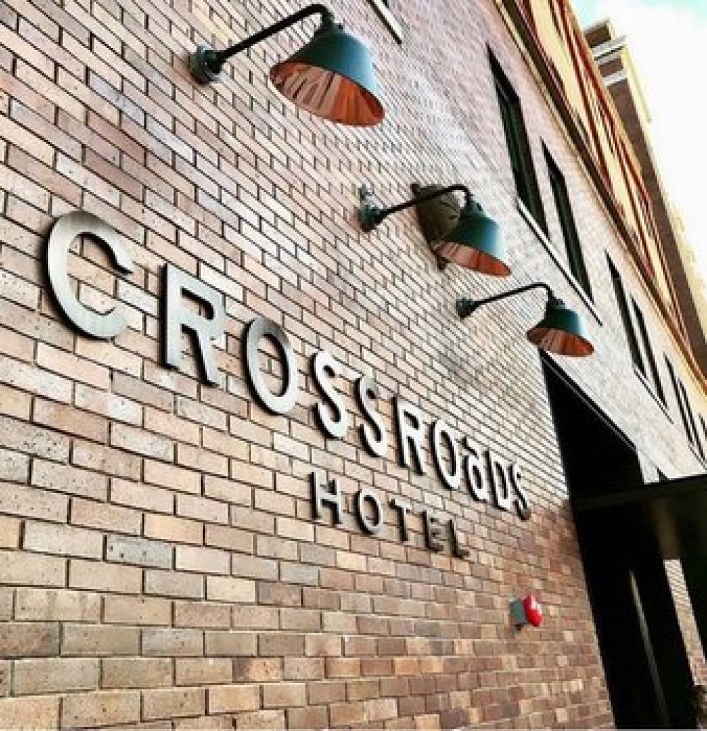 Crossroads Hotel 2