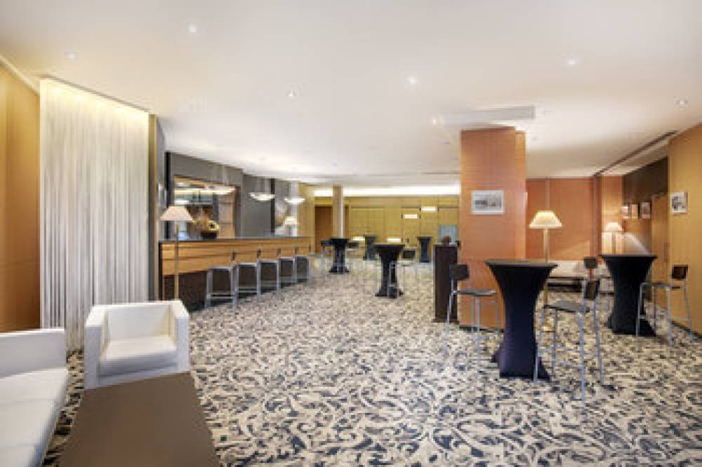 Crowne Plaza BUCHAREST 5