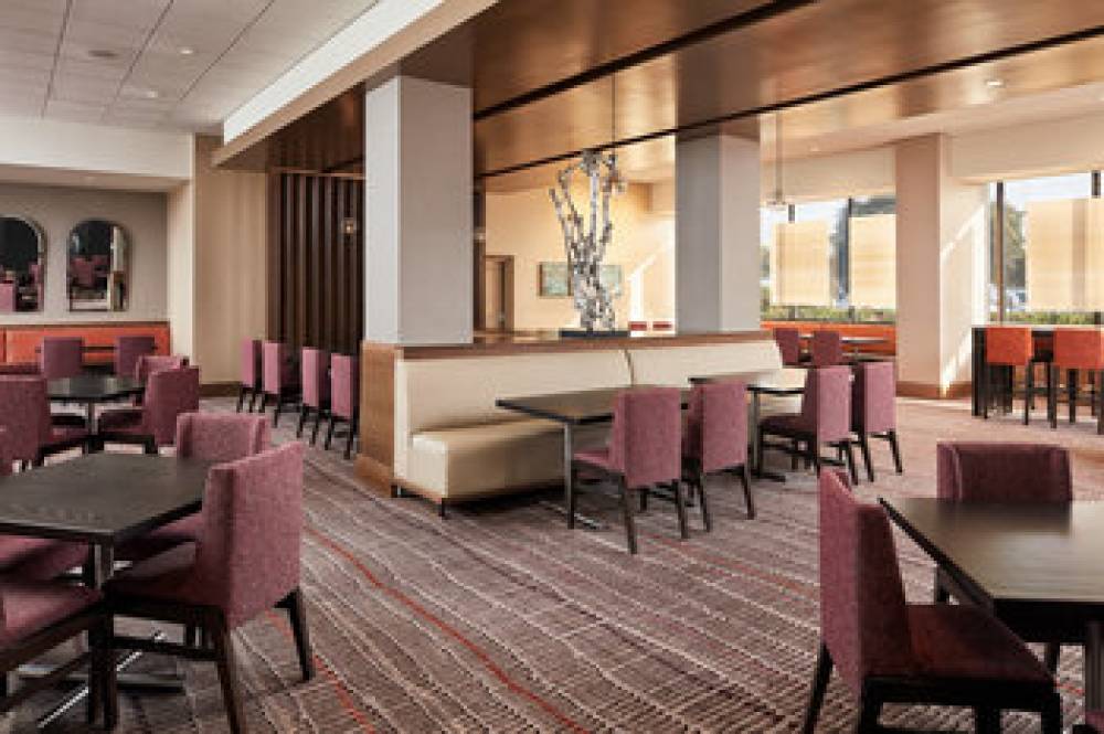 Crowne Plaza DALLAS-MARKET CENTER 8