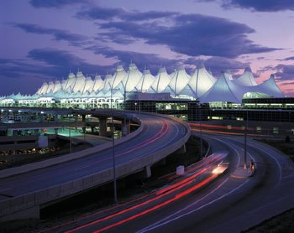 Crowne Plaza DENVER AIRPORT CONVENTION CTR 10