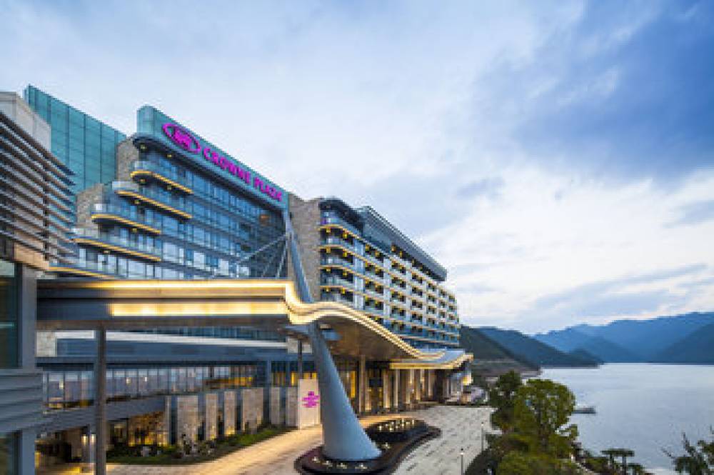 Crowne Plaza HANGZHOUONETHOUSANDISLANDLAKE  1